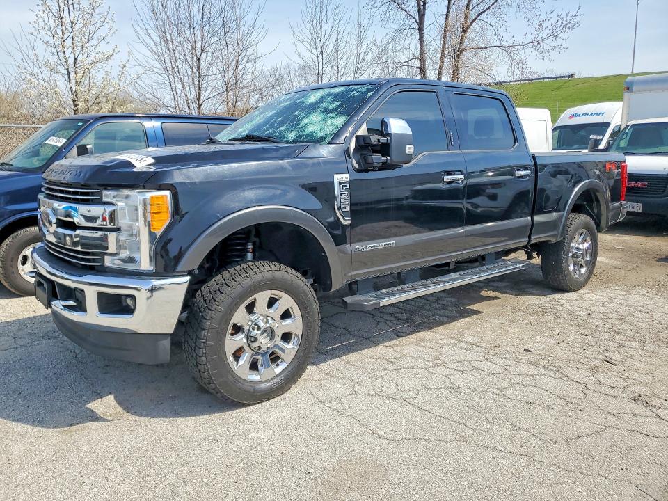 1FT8W3BT4HED24304