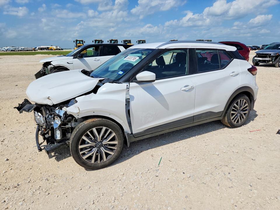3N1CP5CV2PL508564