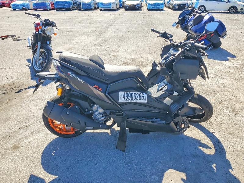 H7YTBMS1XS1000106