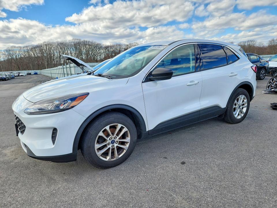 1FMCU0G6XNUB00629