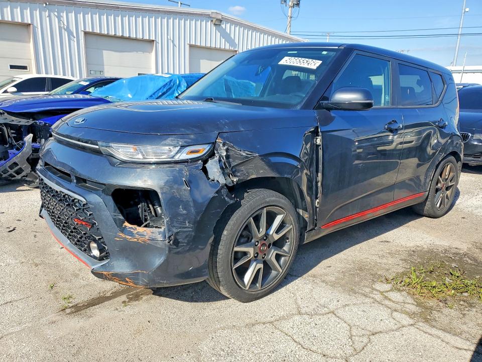 KNDJ63AU3L7085644