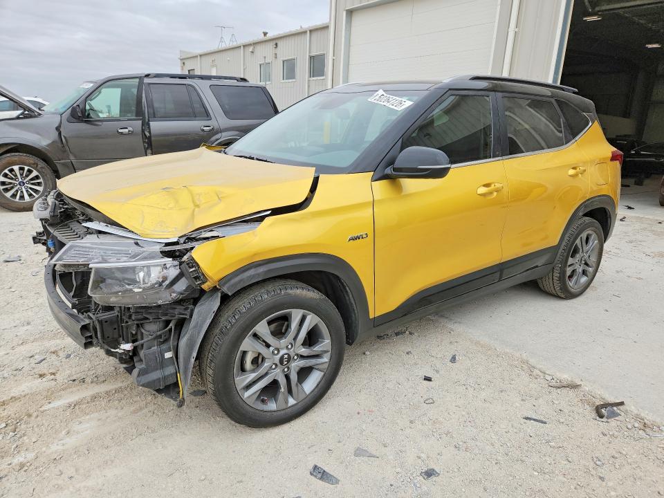 KNDEUCAA9M7183169
