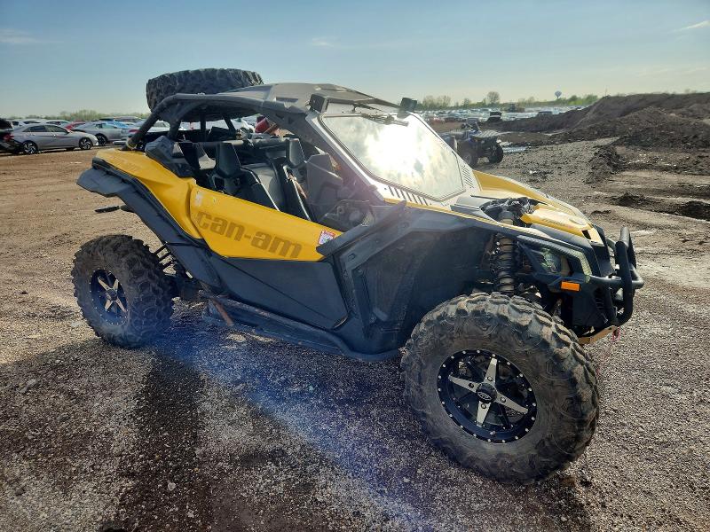 3JBVDAW48JK001033