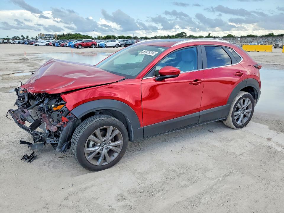 3MVDMBCM9SM808071