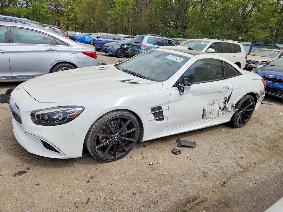 WDDJK6GA1JF051897
