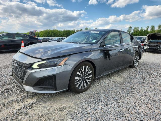 1N4BL4DV9RN333798