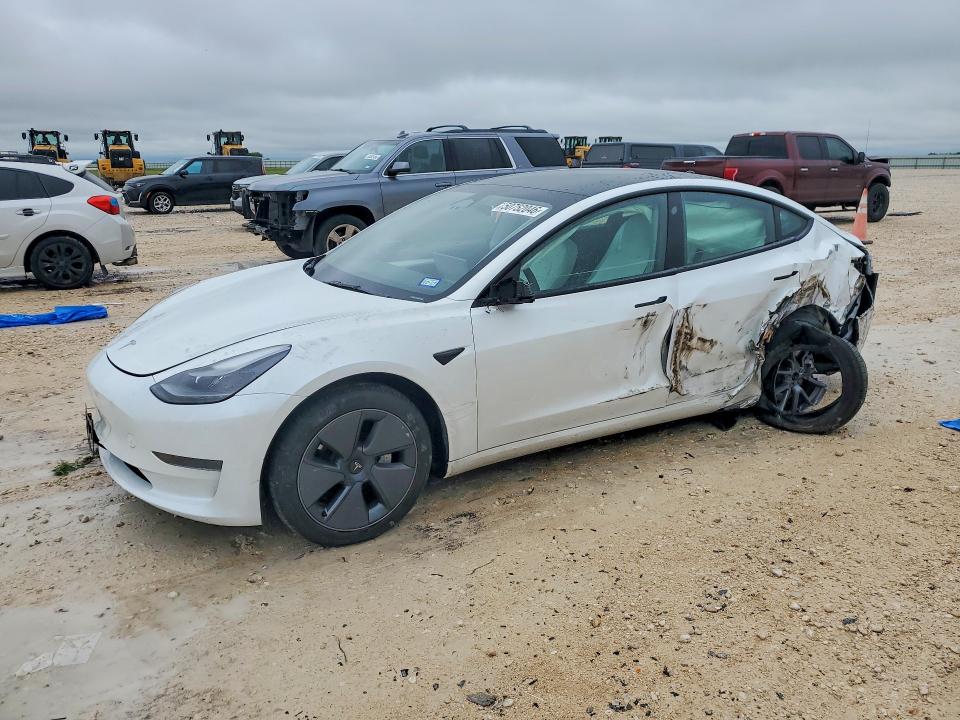 5YJ3E1EA0PF659228