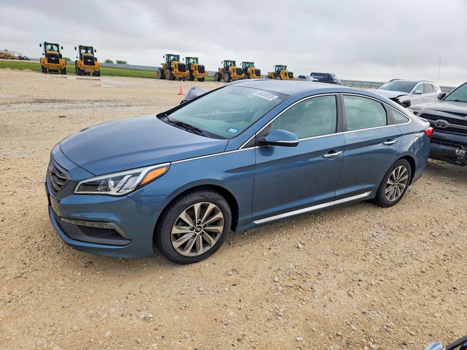 5NPE34AF0GH300240