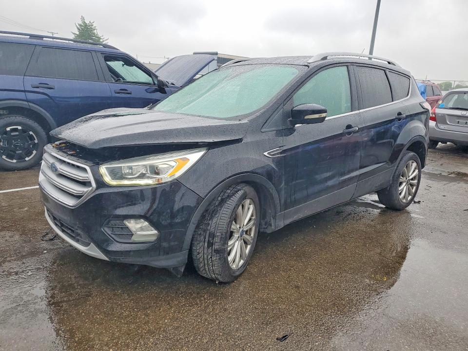 1FMCU0JD1HUA31826