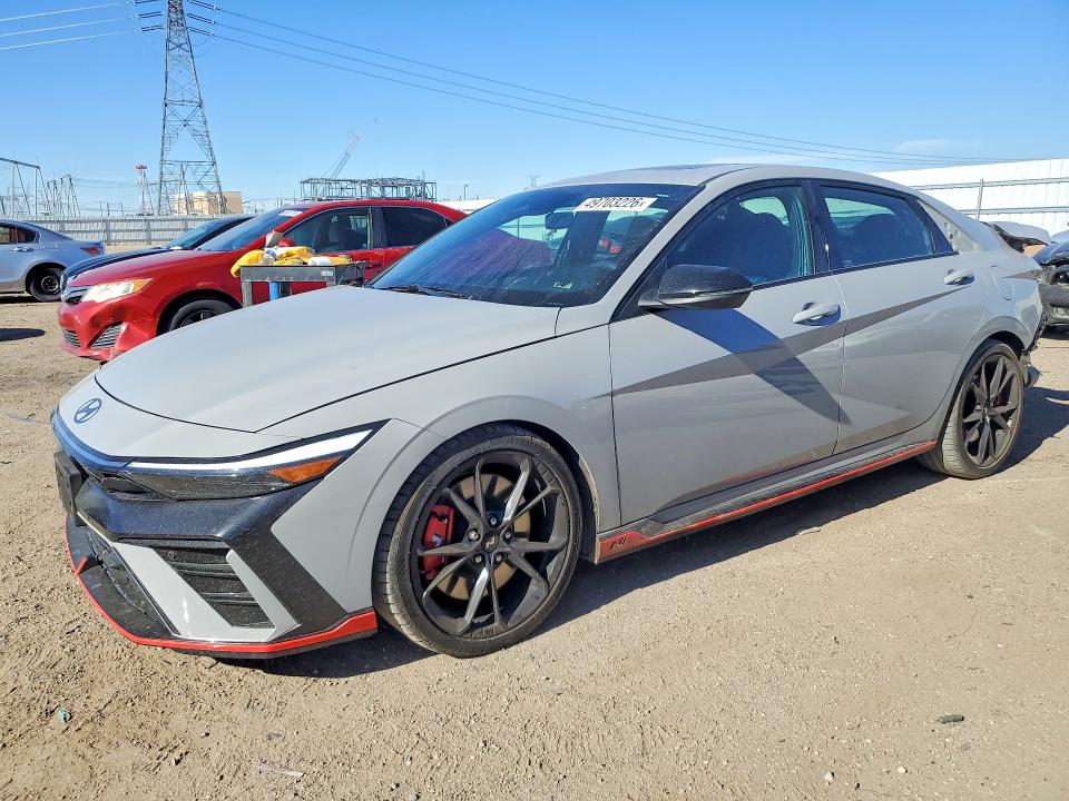 KMHLW4DK6SU025703