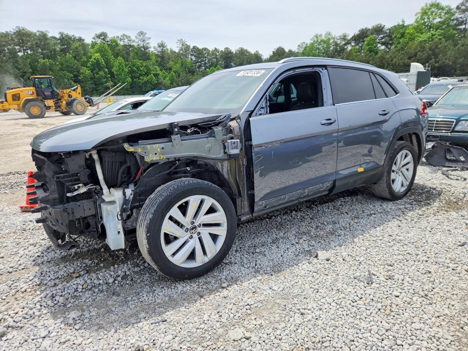 1V2JE2CA2MC230440