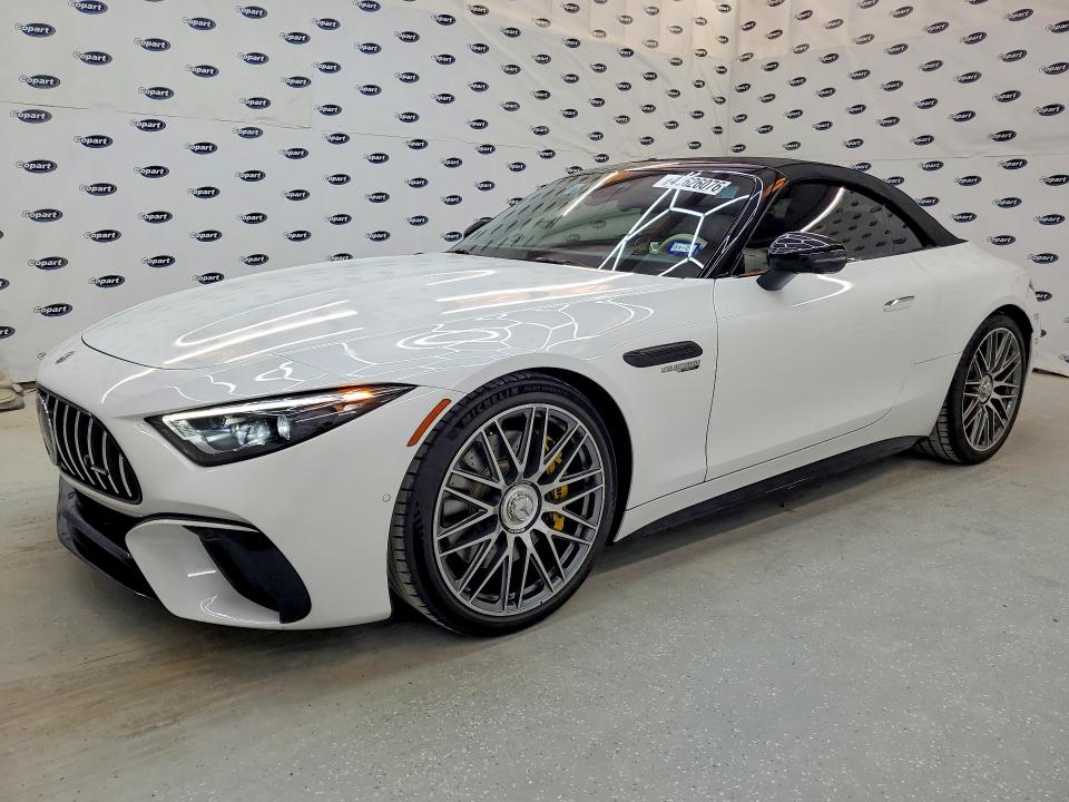 W1KVK8AB5PF012432