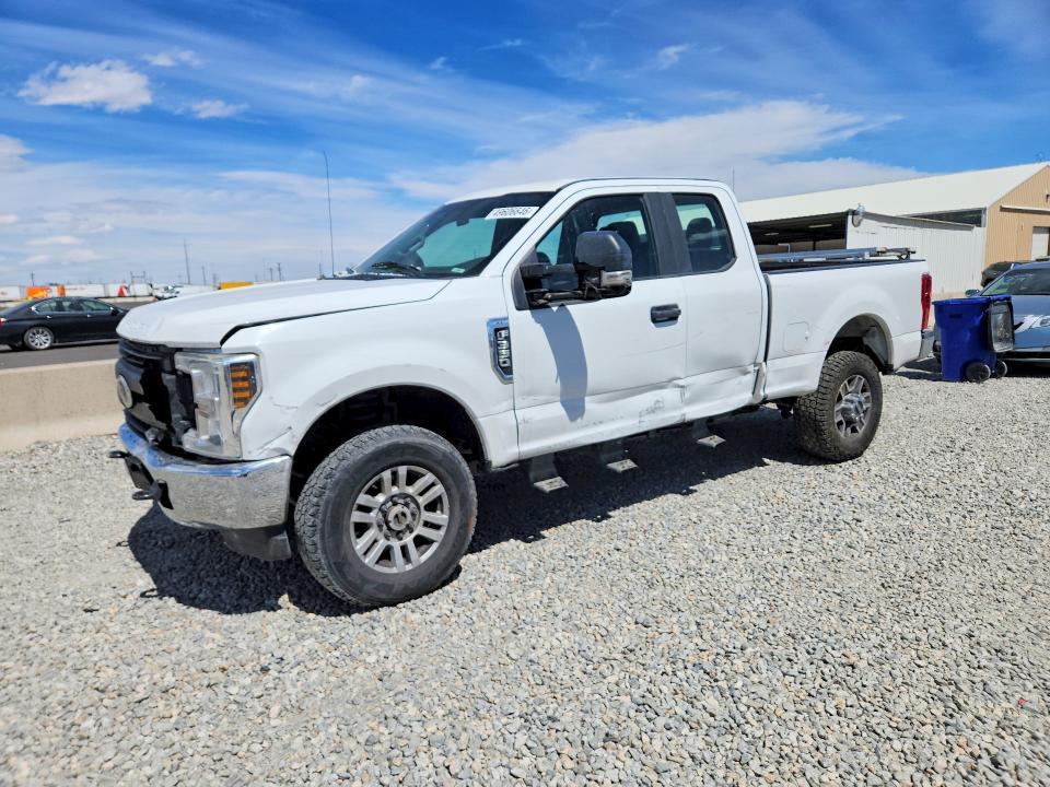 1FT8X3B61JEC25243