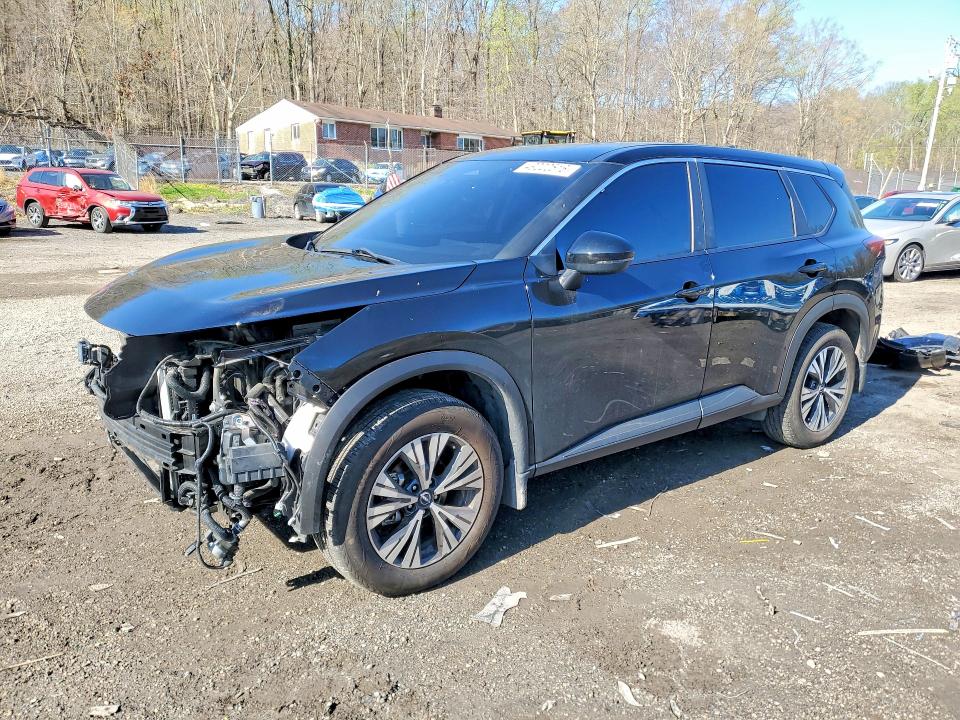 JN8BT3BB8PW460776
