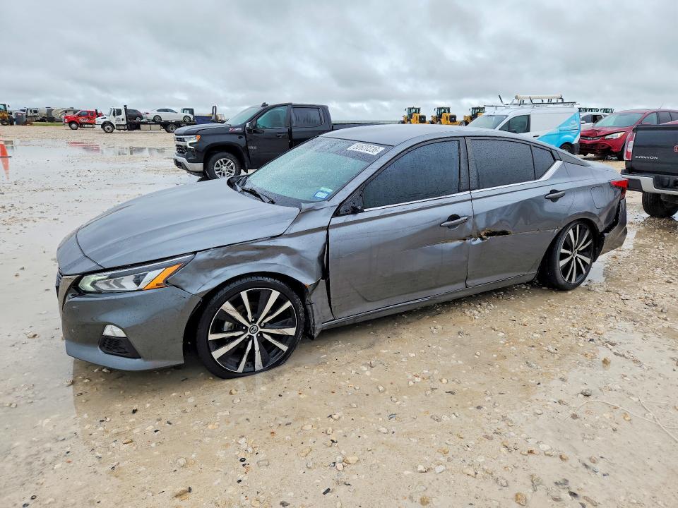 1N4BL4CV1NN384384