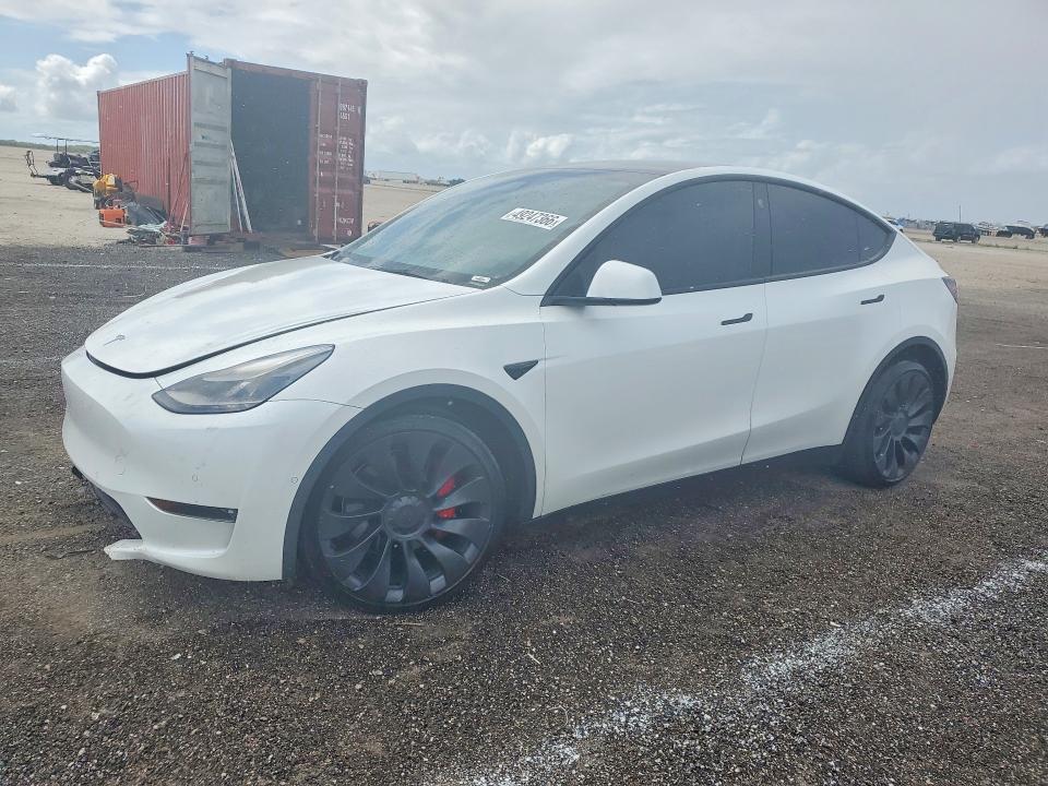7SAYGDEF6NF459712
