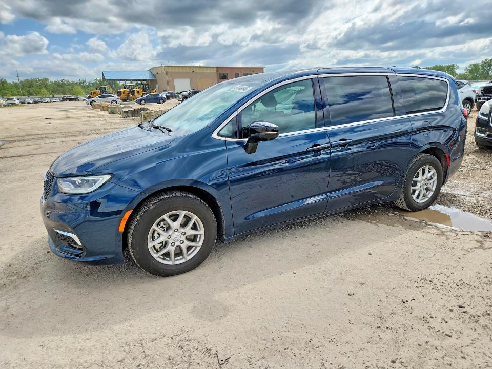 2C4RC1BG0SR604798