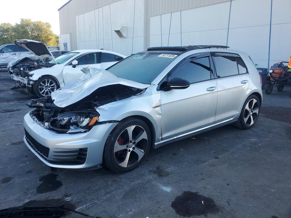 3VW4T7AU9FM052765