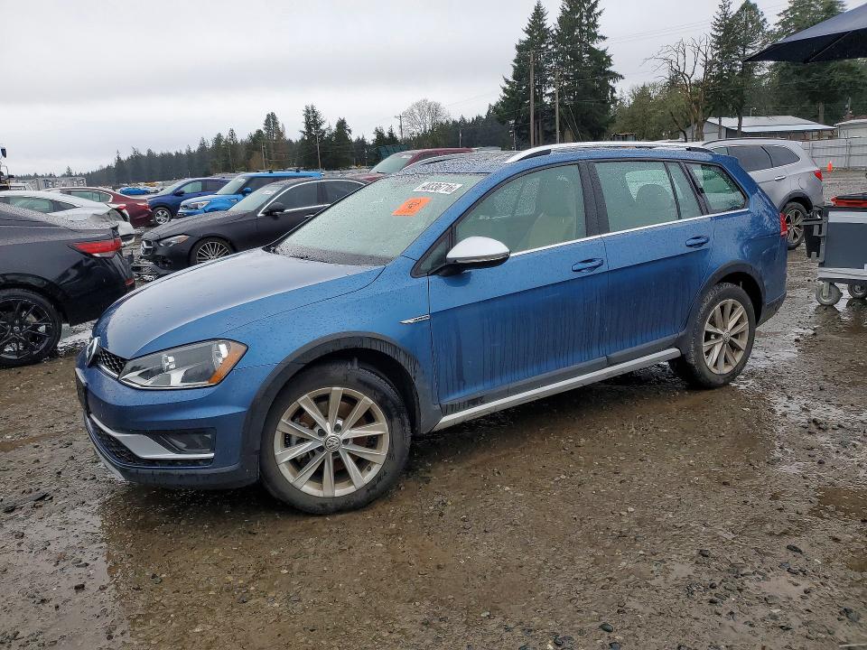 3VWH17AU8HM515828