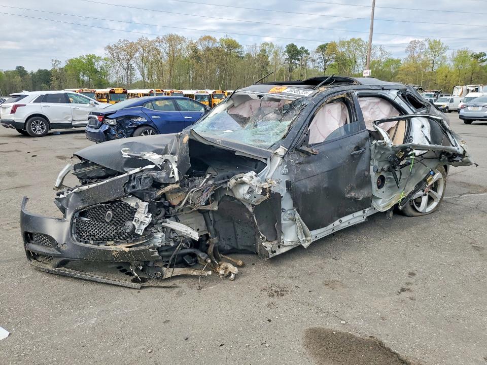 SADCJ2GX5JA237012