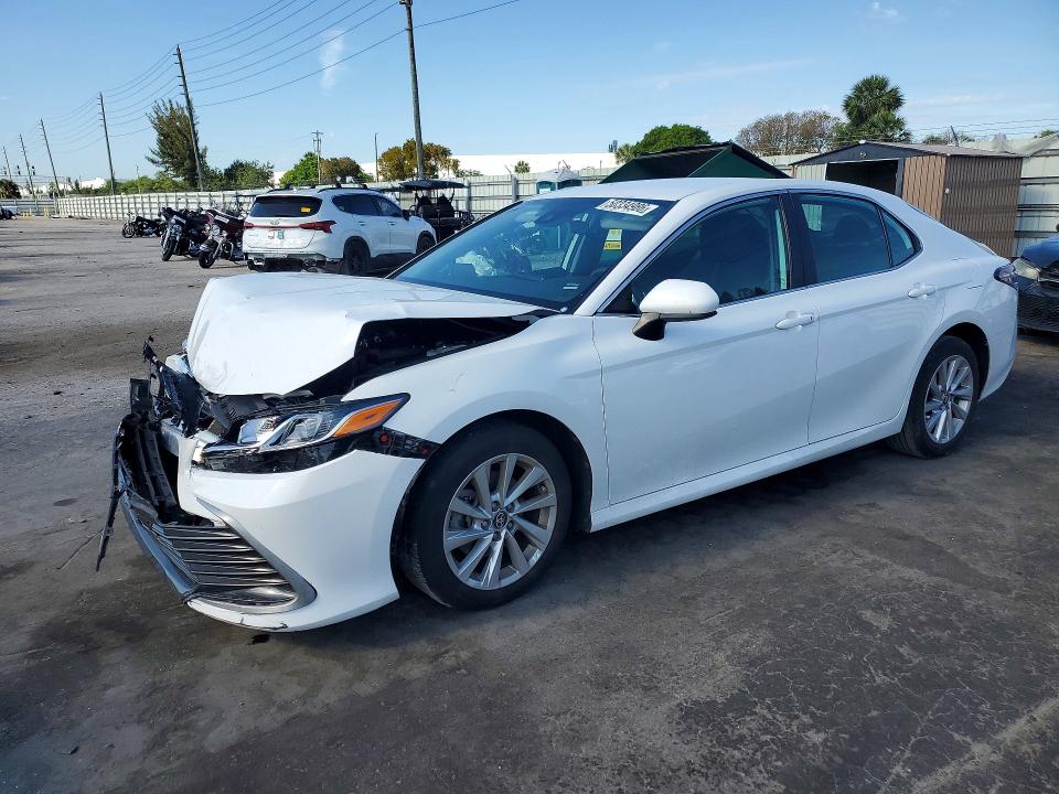 4T1C11AKXPU114683