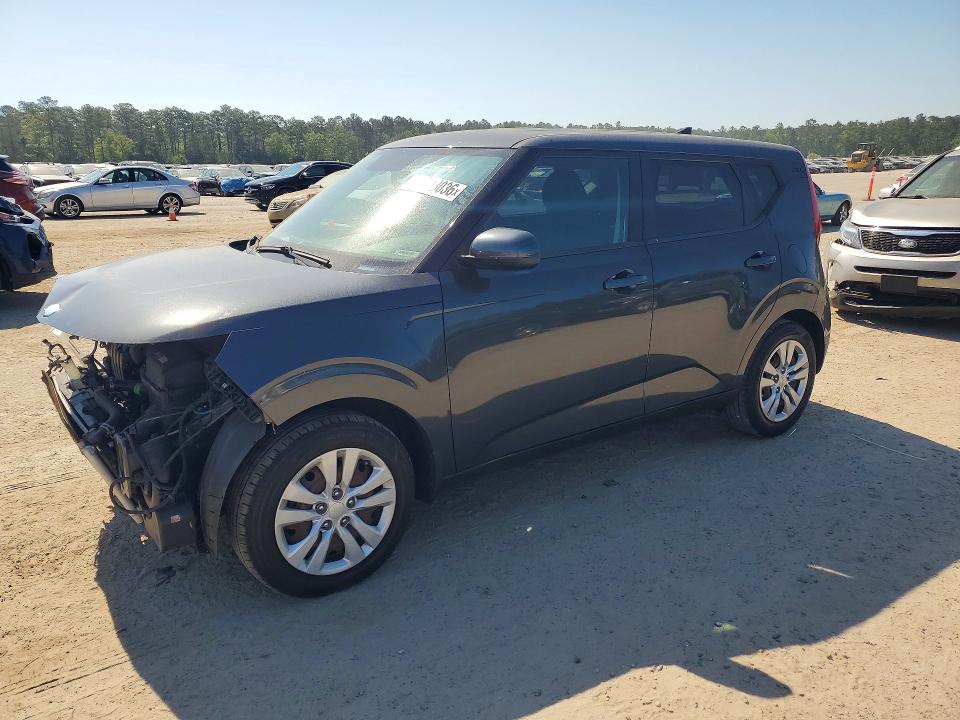 KNDJ23AU6M7792976