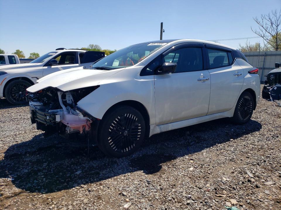 1N4CZ1CV7RC556355