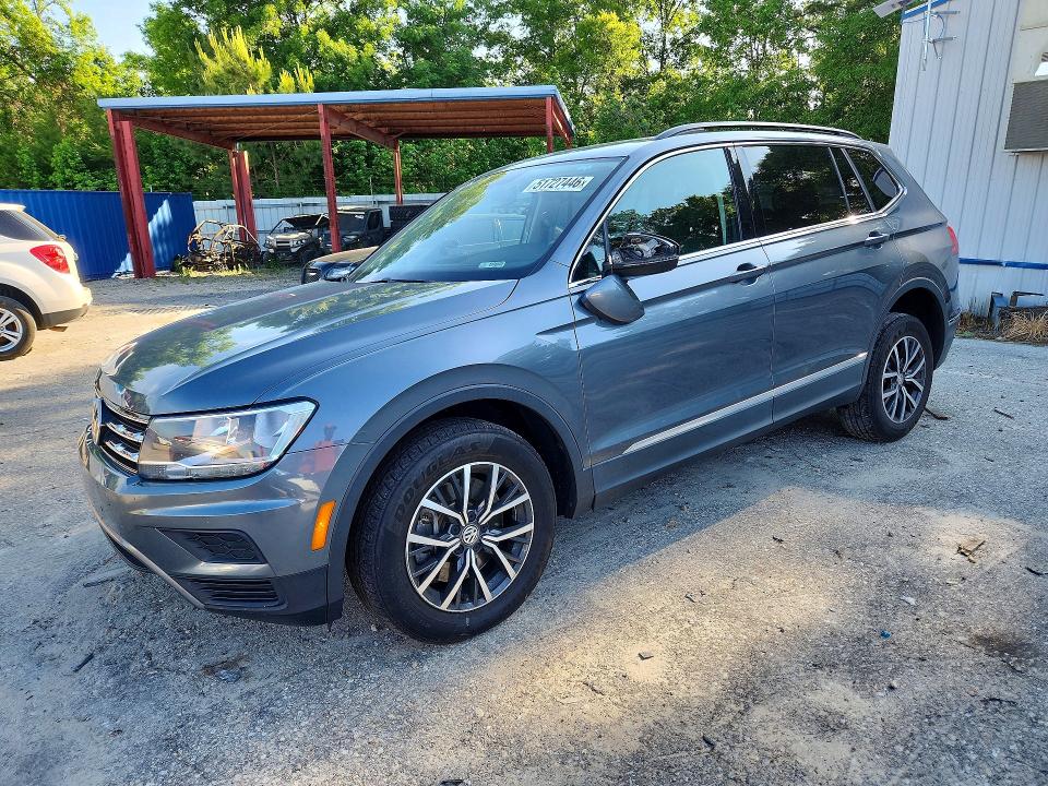 3VV3B7AX2LM062921