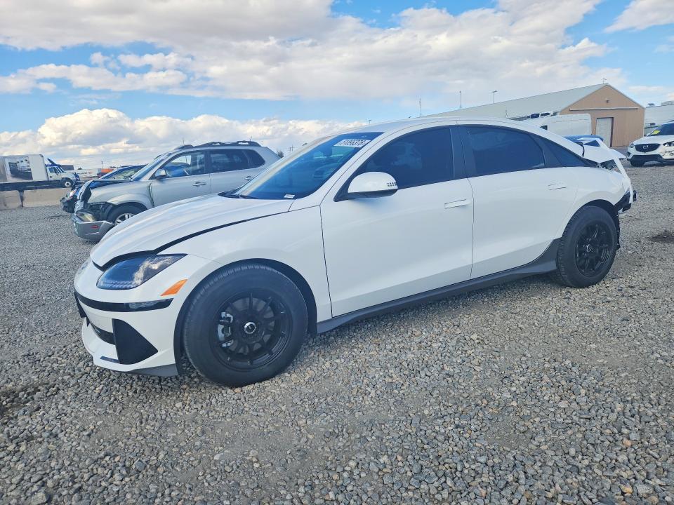 KMHM34AC0SA113996