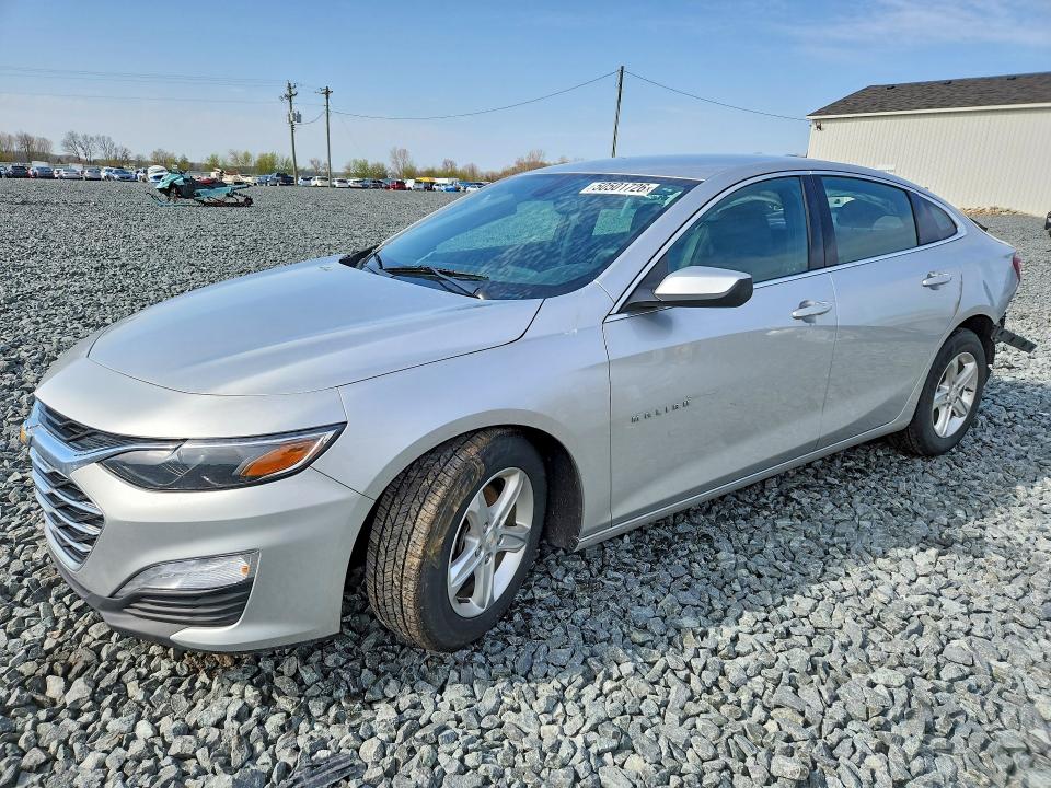 1G1ZD5ST4NF123104