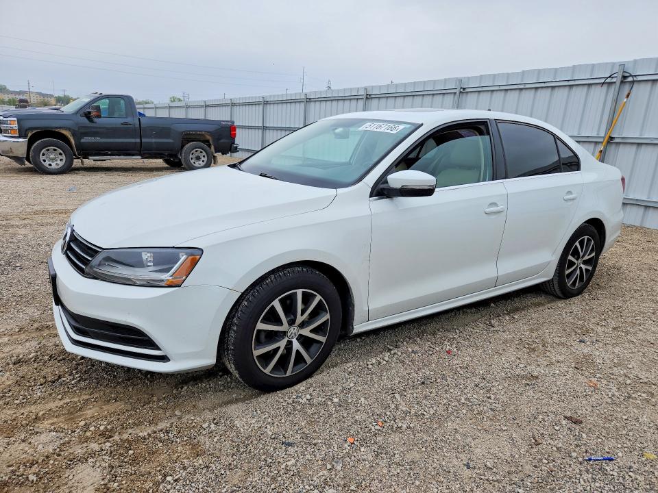 3VWDB7AJ4JM251305