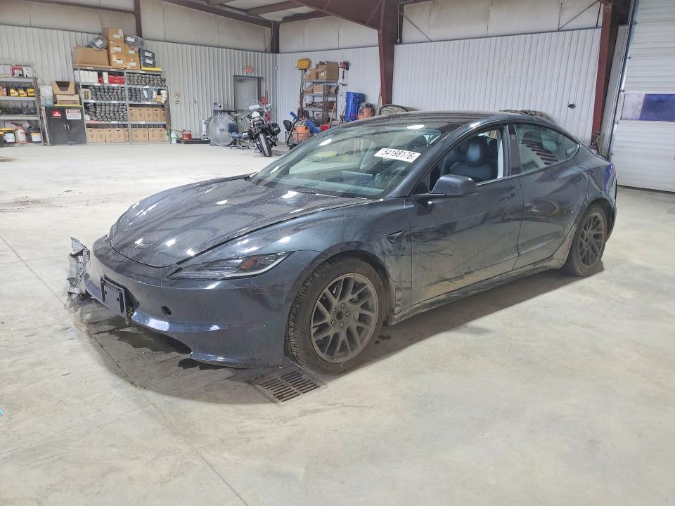5YJ3E1EA9RF725214