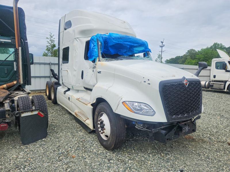 3HSDZAPR8SN150716