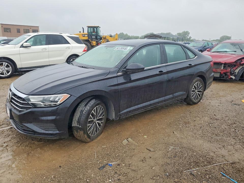 3VWC57BUXMM094752