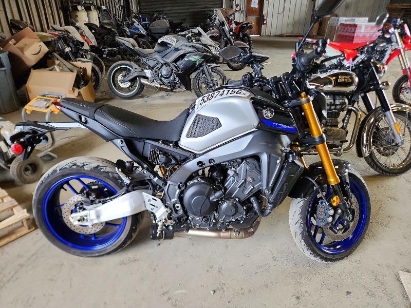 JYARN72E8NA000898