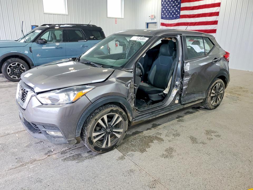 3N1CP5CU8JL507711