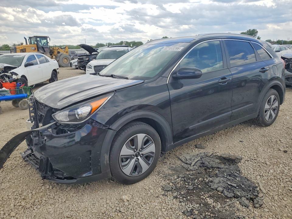 KNDCB3LC9J5136663
