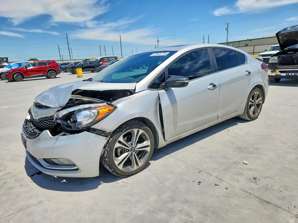 KNAFZ4A87G5590381