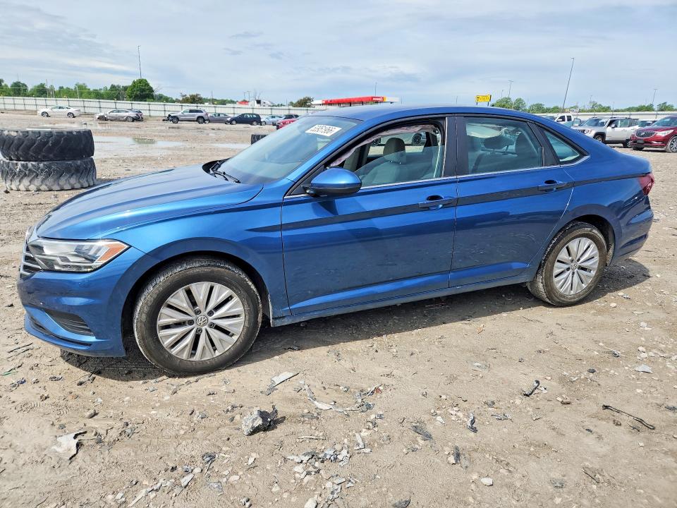 3VWCB7BU5LM067384