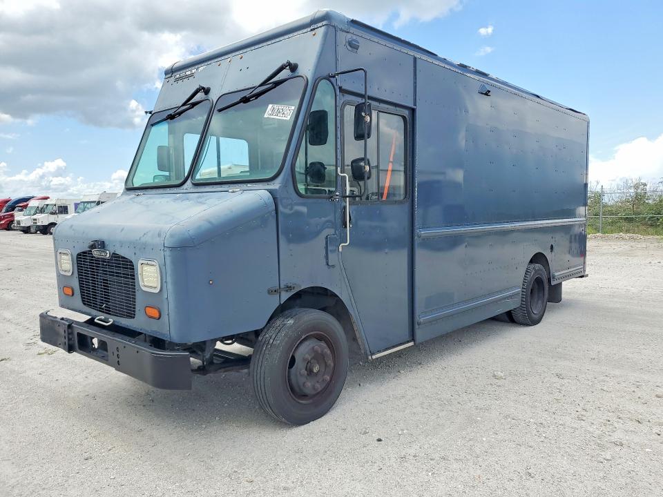 4UZAC2EA3LCMK0231