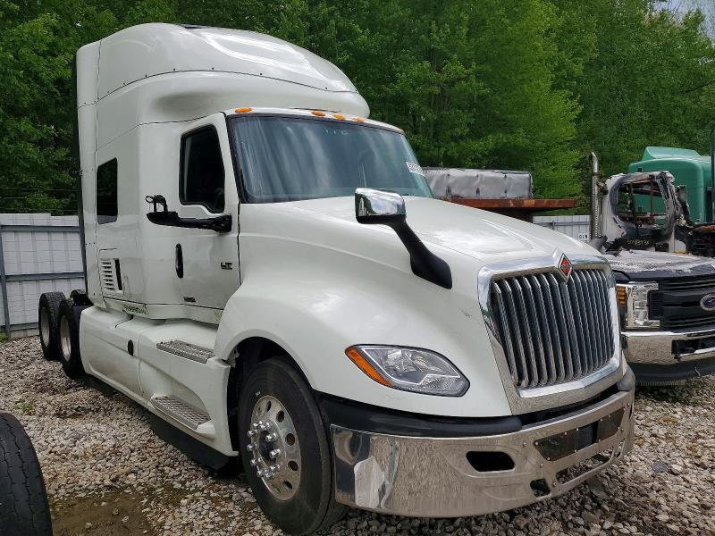 3HSDZAPR8PN107498