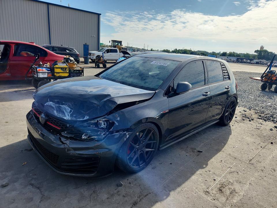 3VW4T7AU3FM009877