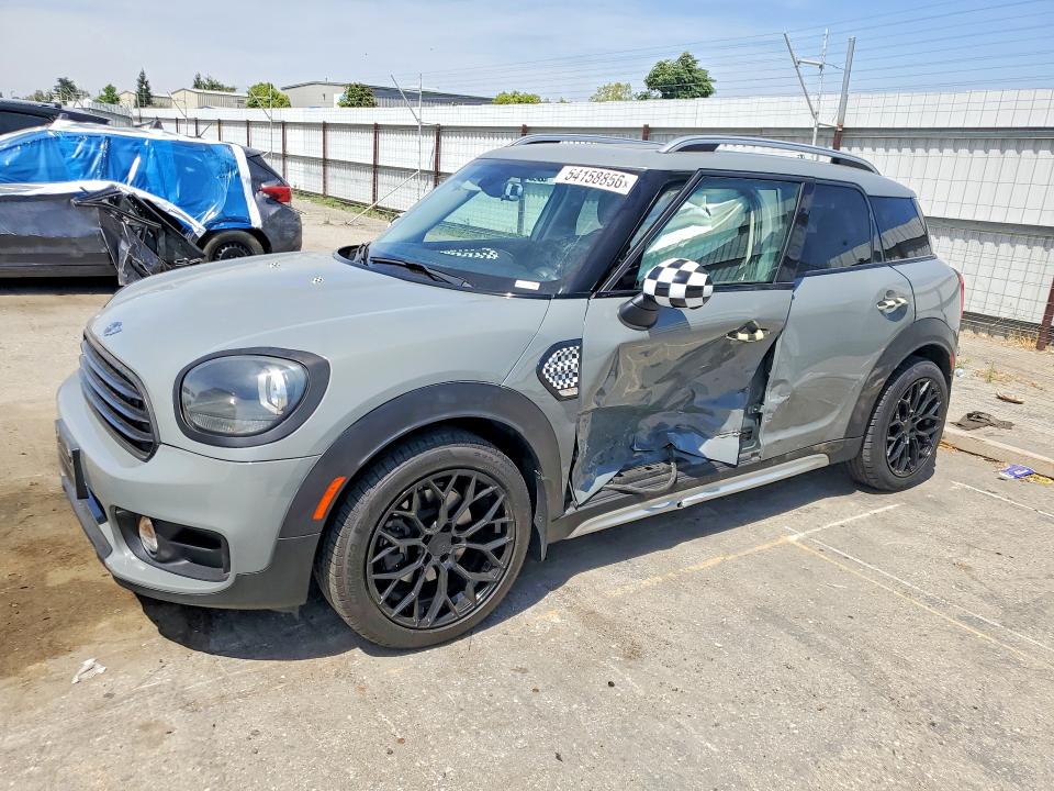 WMZYS7C38J3E08163