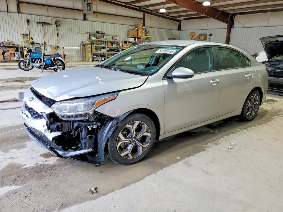 3KPF24AD7KE113676