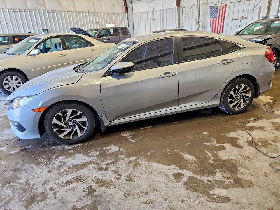 19XFC2F70GE072982