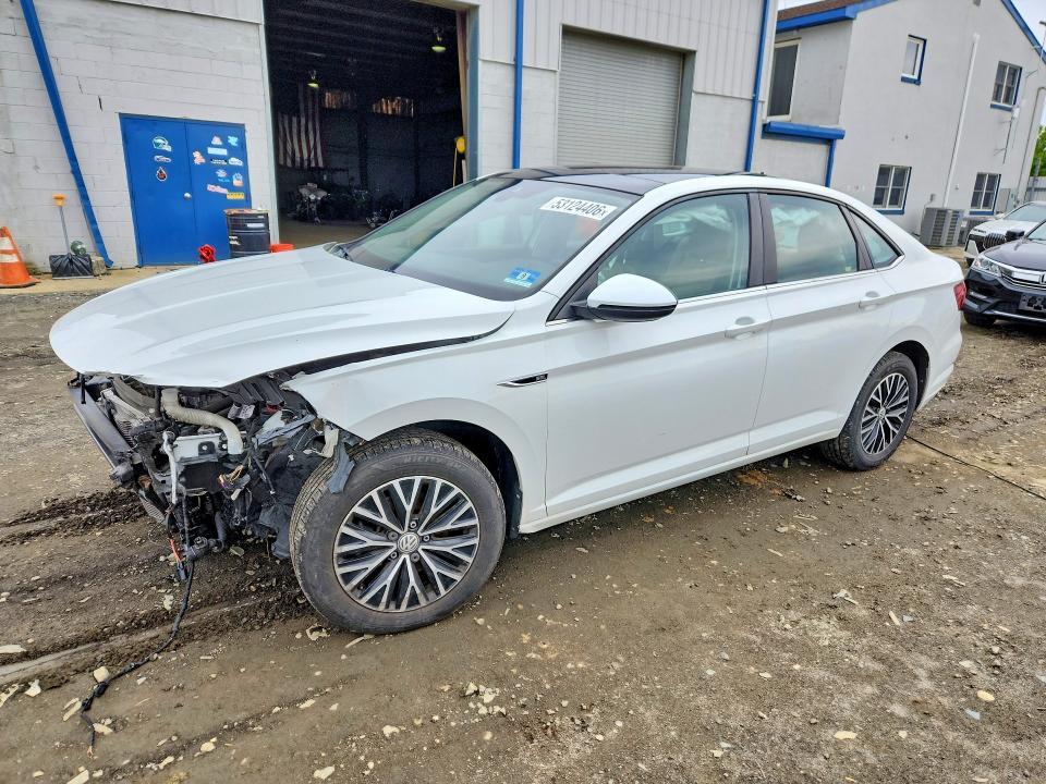 3VWE57BU8KM108444