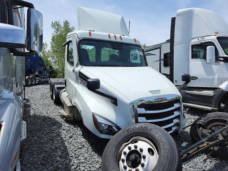 3AKJHLDV9RSUP6342