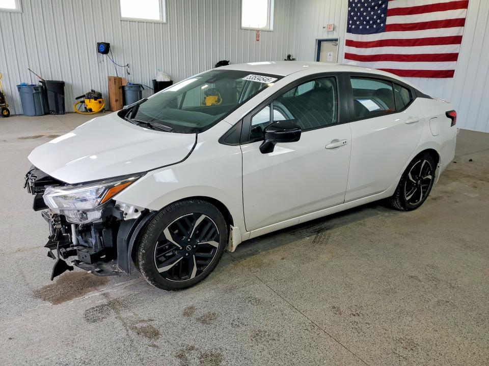 3N1CN8FV9RL840040