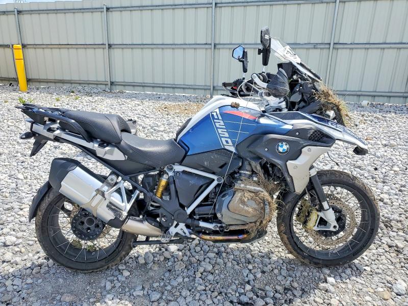 WB10M030XP6G52423