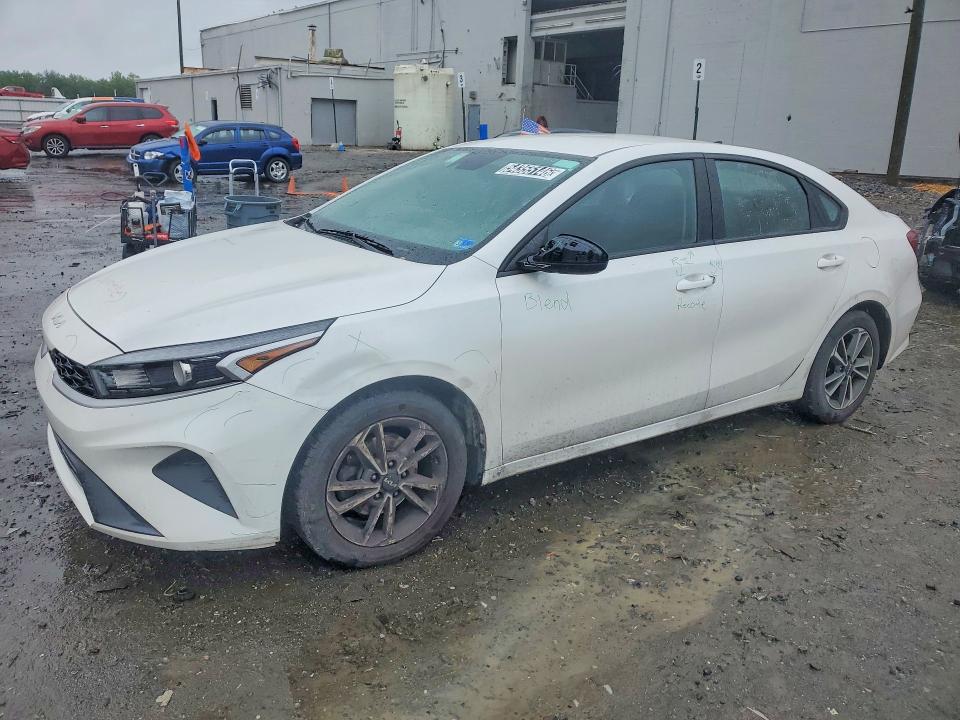 3KPF24AD2PE583301